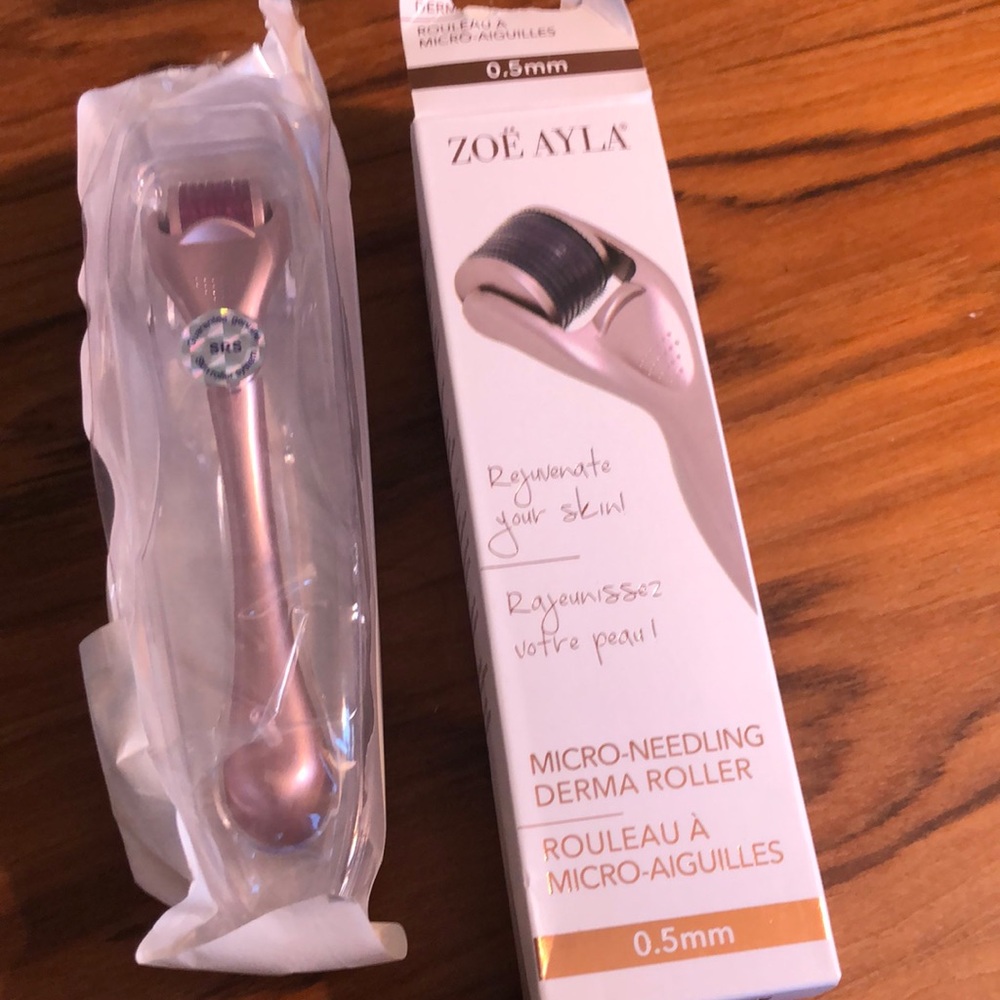 Zoe Ayla micro-needling derma roller